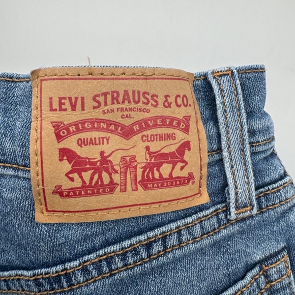 Levis Jeans Women 25 Blue Wedgie Straight Button Fly Distressed Stretch Denim - Picture 6 of 13